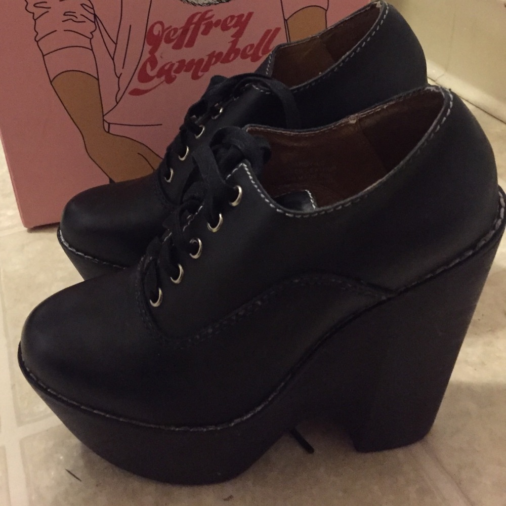 Jeffrey Campbell booties size 6.5